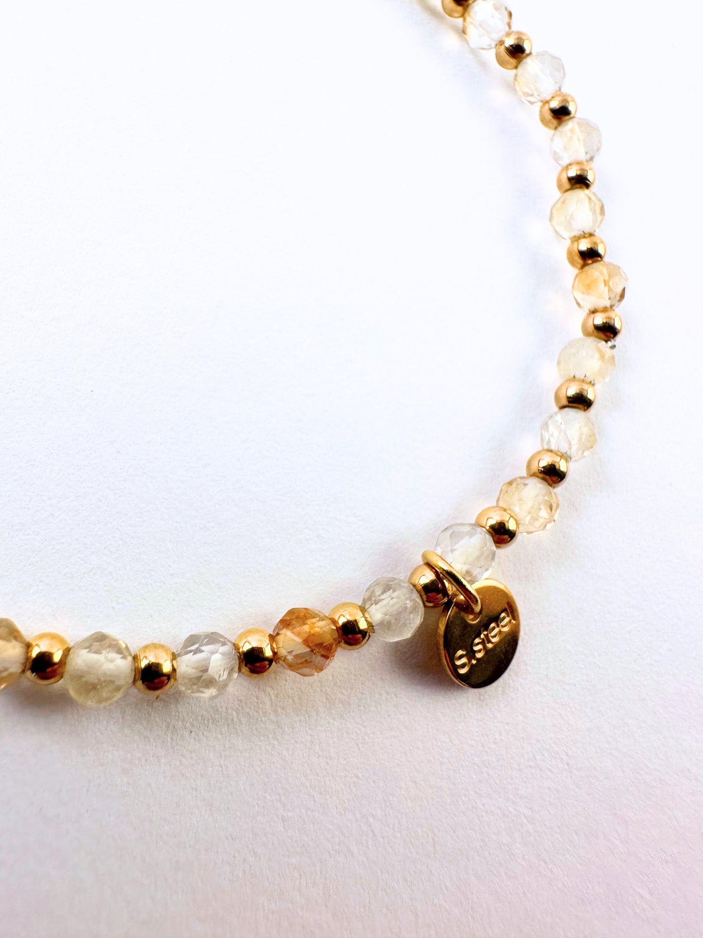 Armband aus Edelsteinen & Edelstahl (versch. Farben)